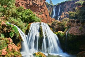 Viajes Desde Fez Excursión A Las Cascadas De Un Día Tour di 4 giorni in Marocco Gita di un giorno da Giornata del tour delle cascate Viaje de un día desde Marrakech Marrakech to Ouzoud waterfalls Tour desde Marrakech al Valle de Ourika